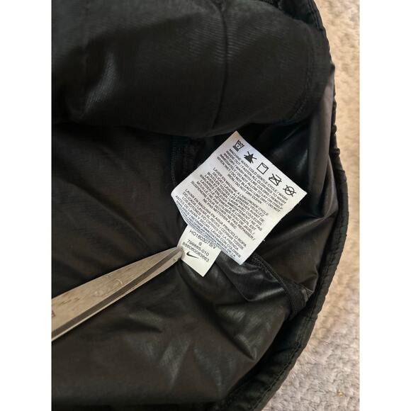 Nike Women's Shield Flash Running Reflective Zip Up Black Gray Jacket Size Small - Picture 8 of 10